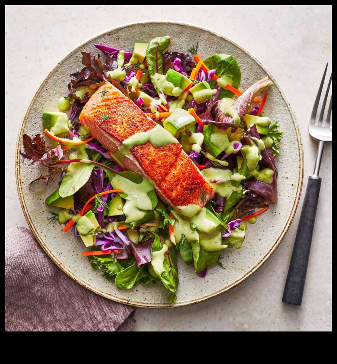 Nakts uzturs Gardu un barojošu vakariņu ceļvedis 3 Nakts barošana: atklājiet garšu vakariņu baudījumos