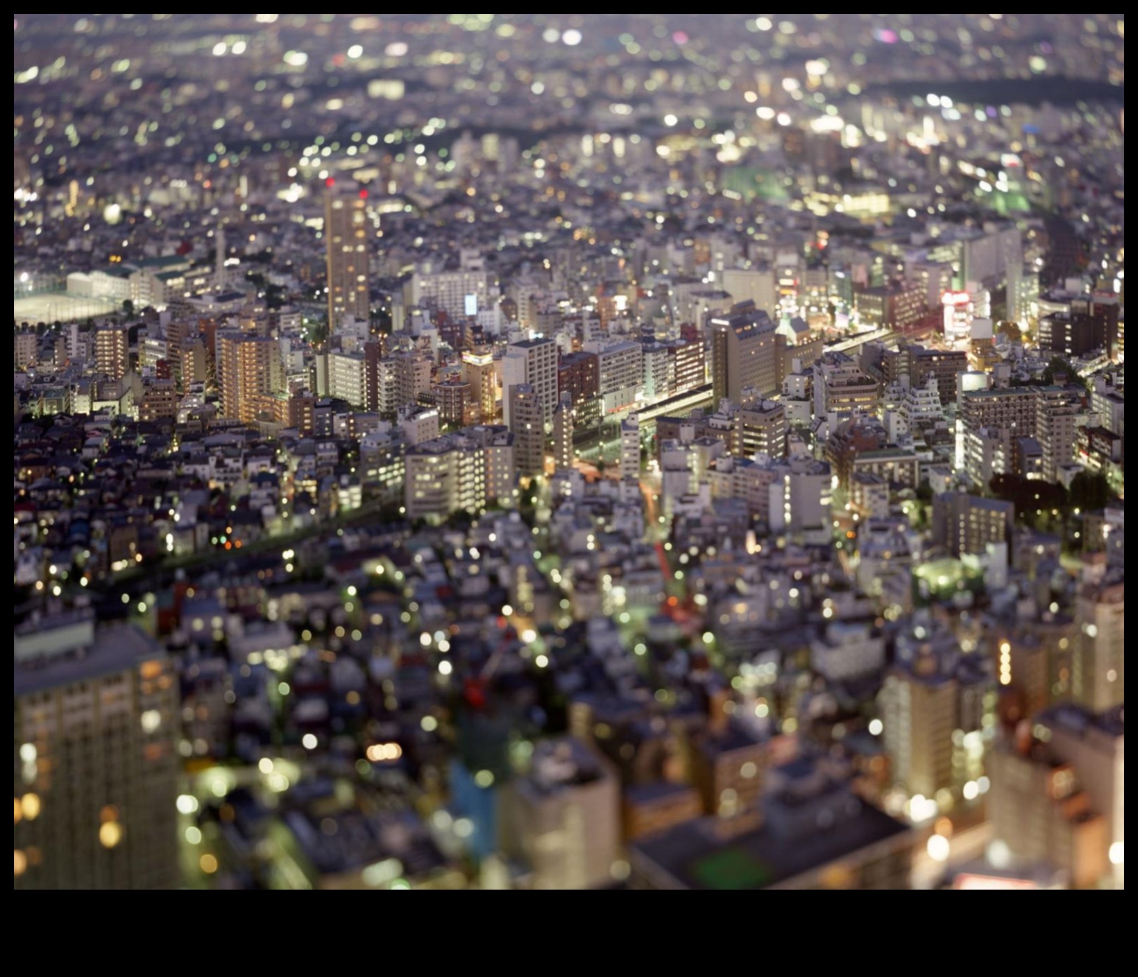 Pilsētas gaismas, kamera, darbība: arhitektūras brīnumu tveršana