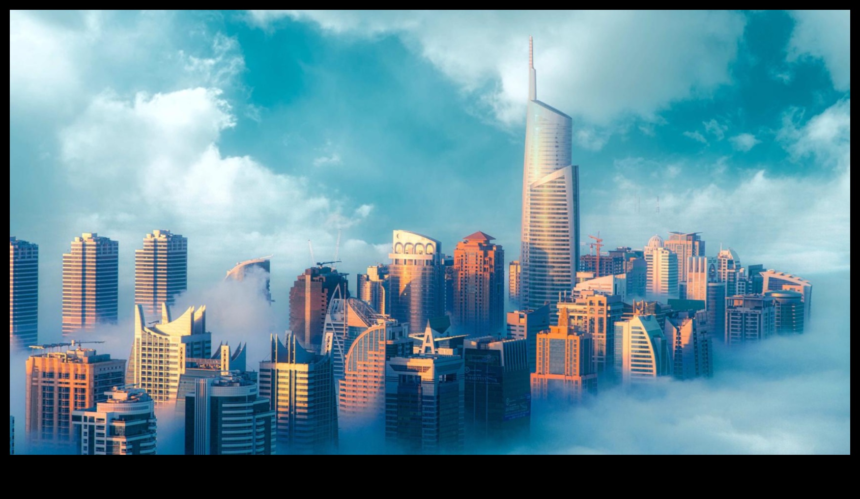 Pilsētas gaismas, kamera, darbība: arhitektūras brīnumu tveršana